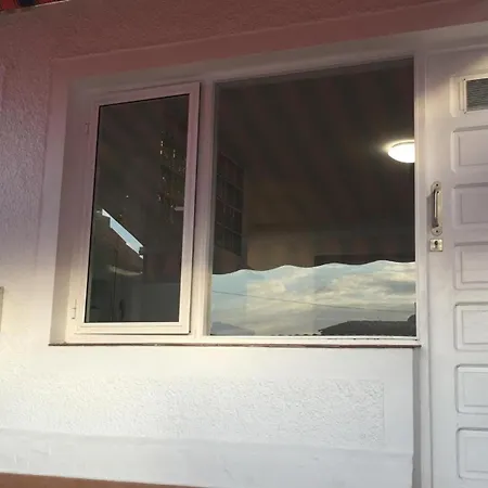 Sunset House דירה