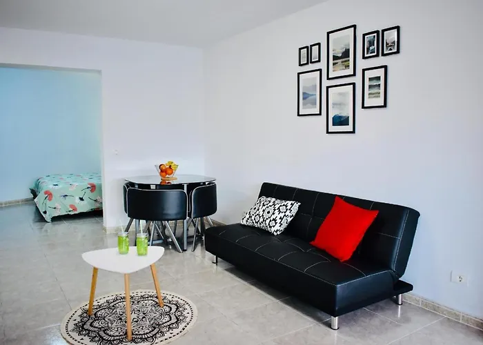 Sunset House Apartament *